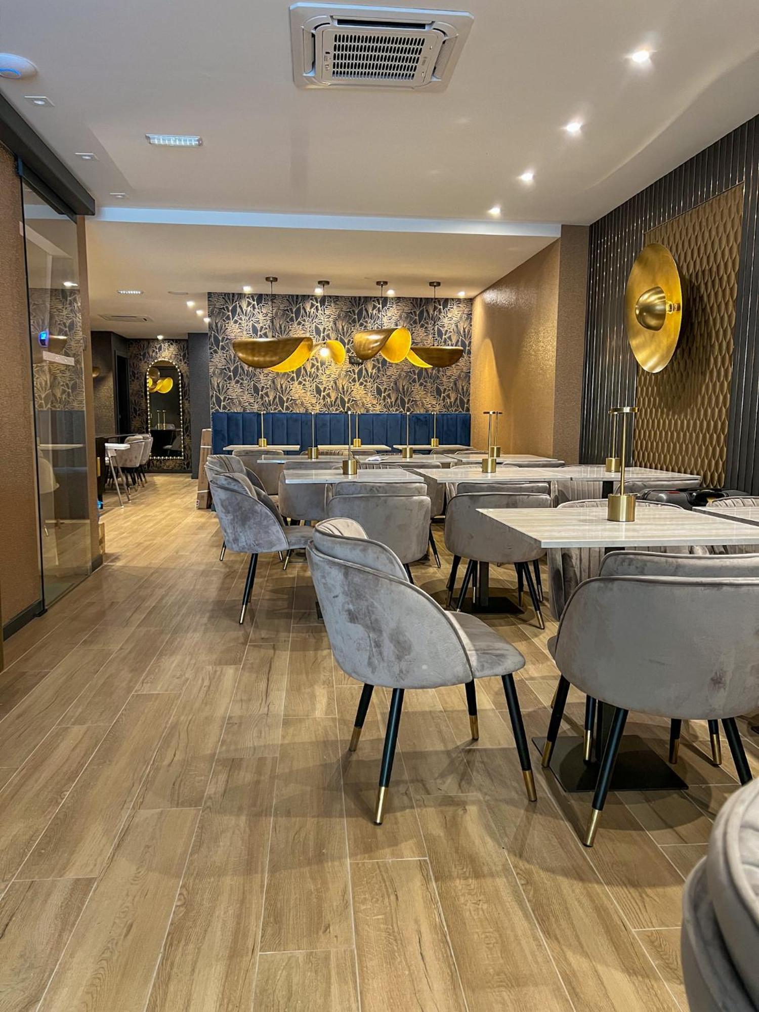 Dom Joao Glamour Hotel Lisbon Exterior photo