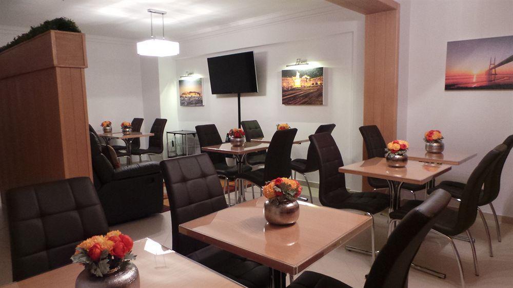 Dom Joao Glamour Hotel Lisbon Exterior photo