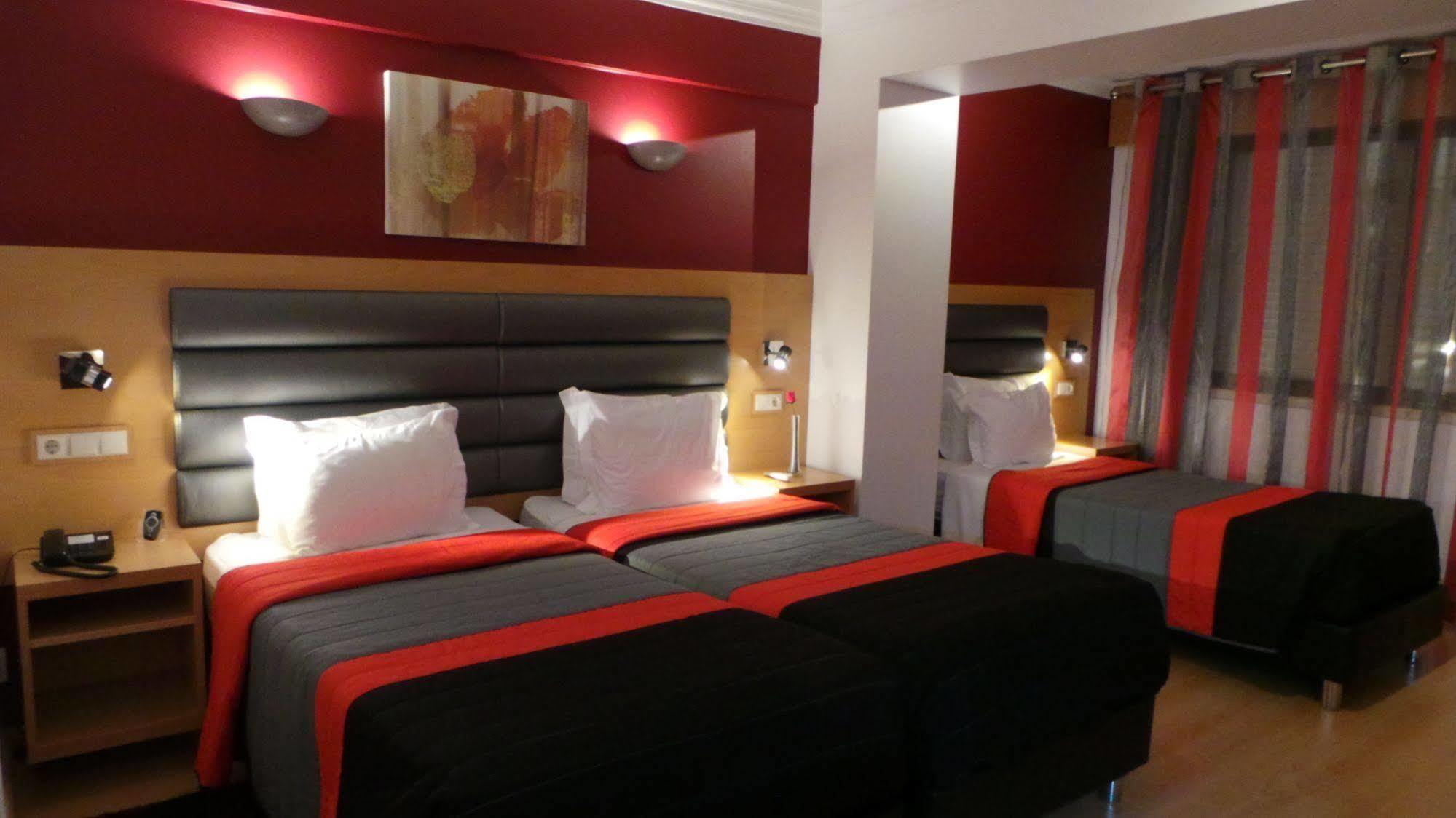 Dom Joao Glamour Hotel Lisbon Exterior photo