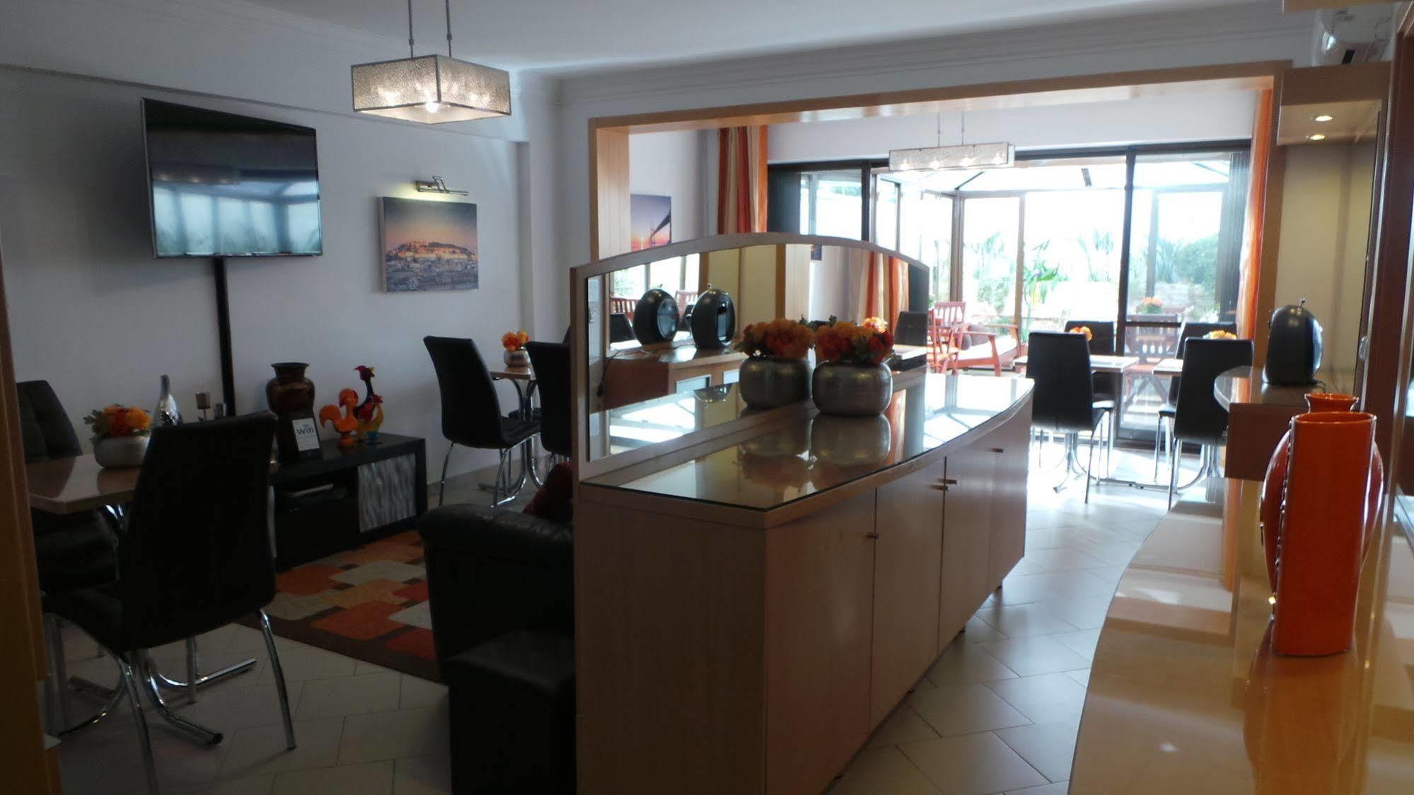 Dom Joao Glamour Hotel Lisbon Exterior photo
